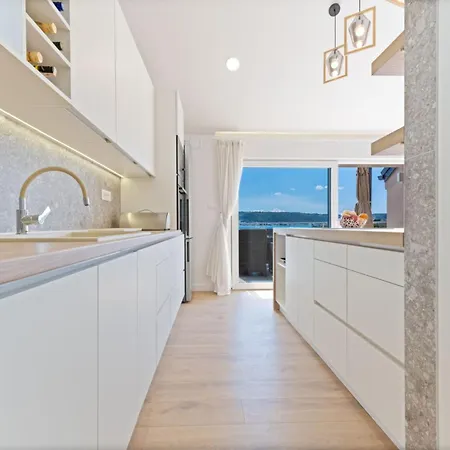 Apartamento Stari Resnik *