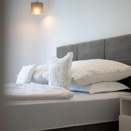 Stari Resnik Apartment